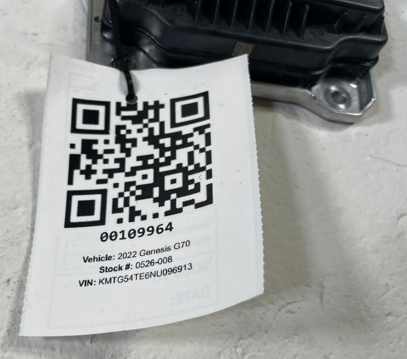 Load image into Gallery viewer, 2022 - 2023 GENESISI G70 RESTRAINT DIAGNOSTIC CONTROL MODULE UNIT # 109964
