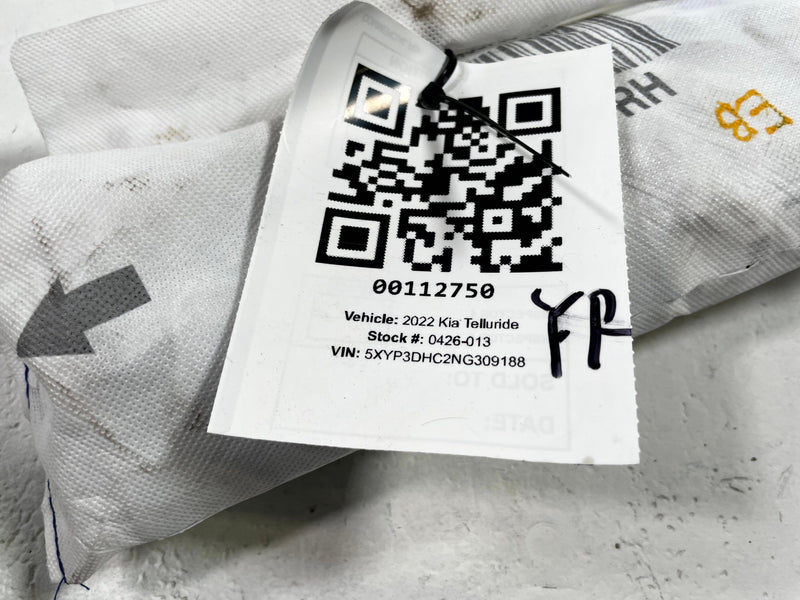 Load image into Gallery viewer, 2020-2025 KIA TELLURIDE FRONT RIGHT PASSENGER SIDE SEAT AIR BAG AIRBAG # 112750
