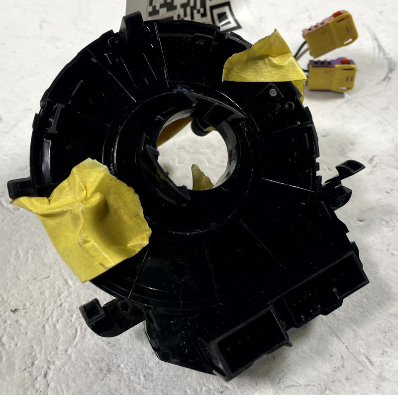 Load image into Gallery viewer, 20-25 KIA TELLURIDE STEERING WHEEL CLOCK SPRING CONTROL UNIT W/ HEATED # 112734
