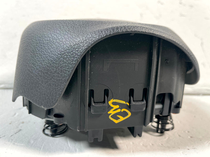 Load image into Gallery viewer, 2023-2025 KIA SPORTAGE FRONT LEFT SIDE STEERING WHEEL AIRBAG AIR BAG # 115830
