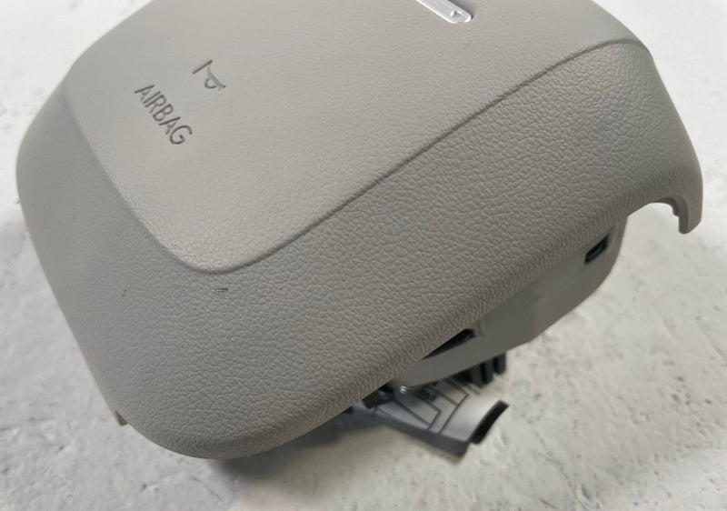 Load image into Gallery viewer, 2024-2026 HYUNDAI SANTA FE FRONT LEFT SIDE STEERING WHEEL AIRBAG AIR BAG #112870
