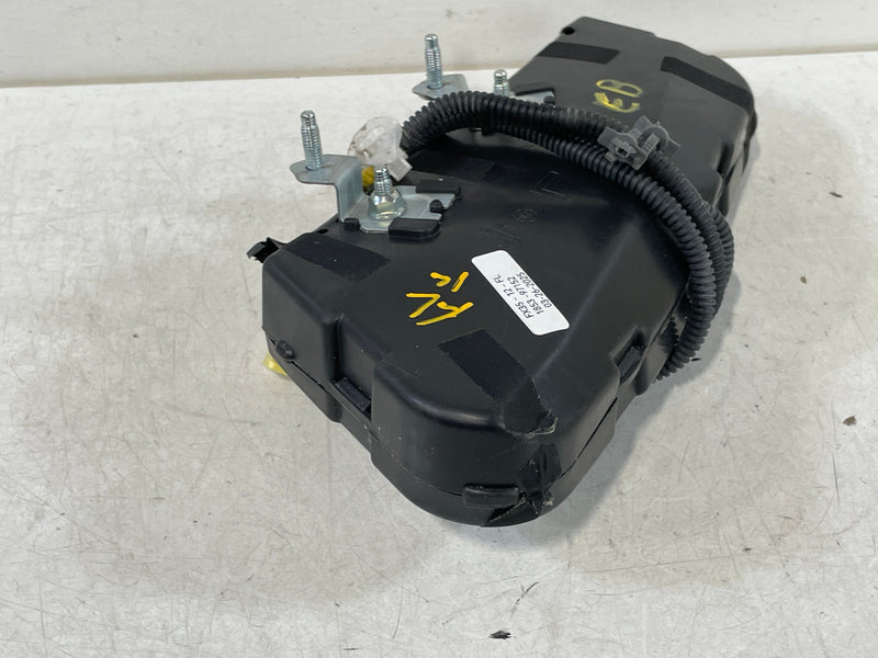 Load image into Gallery viewer, 2009-2017 INFINITI FX35 FX50 QX70 FRONT LEFT DRIVER SIDE SEAT AIRBAG AIR BAG # 97152
