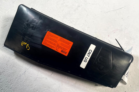 2021-2026 HYUNDAI ELANTRA FRONT RIGHT PASSENGER SIDE SEAT AIR BAG AIRBAG