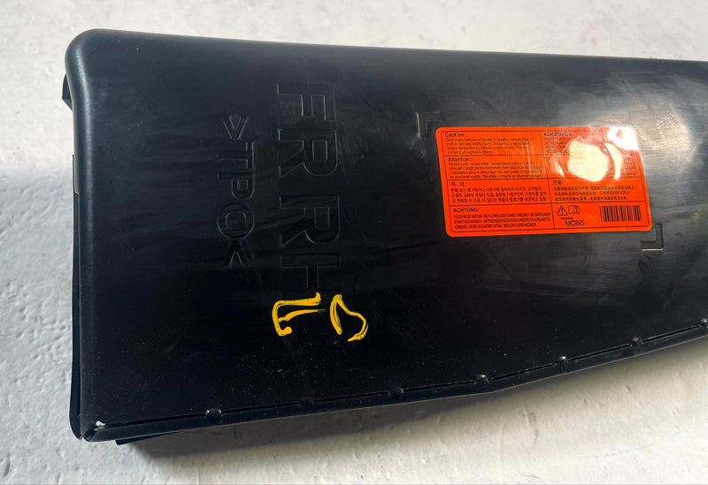 Load image into Gallery viewer, 2021-2026 HYUNDAI ELANTRA FRONT RIGHT PASSENGER SIDE SEAT AIR BAG AIRBAG #115717
