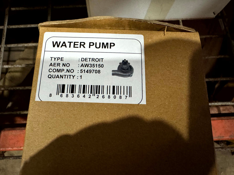 Load image into Gallery viewer, FOR RIGHT SIDE WATER PUMP FITS DETROIT DIESEL IL-71 ENGINES 5149708 23506711
