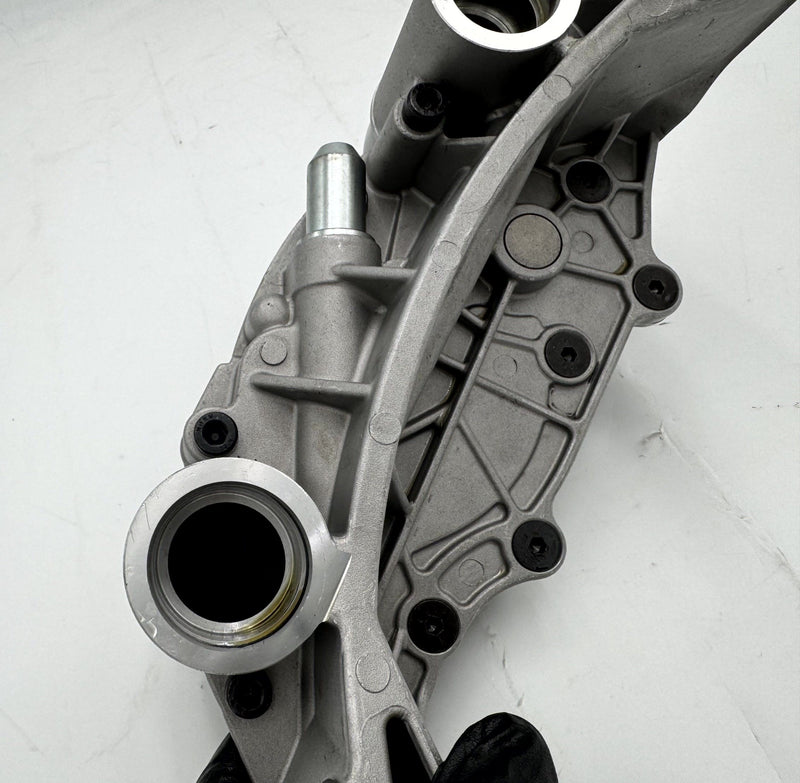 Load image into Gallery viewer, OIL PUMP FOR PACCAR MX13 MX-13 ENGINES DAF 1840522 1973051 1698646
