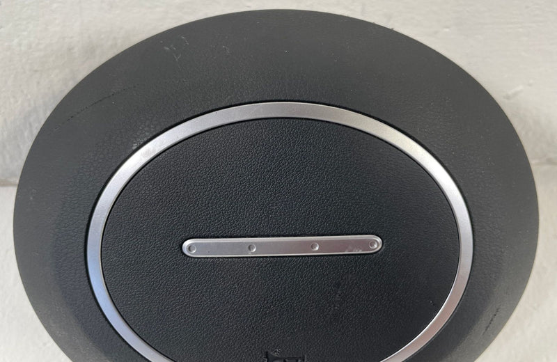 Load image into Gallery viewer, 2025 - 2026 HYUNDAI TUCSON FRONT LEFT SIDE STEERING WHEEL AIRBAG 2.5L # 110199
