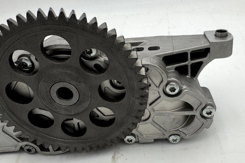 Load image into Gallery viewer, FOR DETROIT DIESEL DD13 GEAR DRIVEN ENGINE OIL PUMP ASSEMBLY 4711805401
