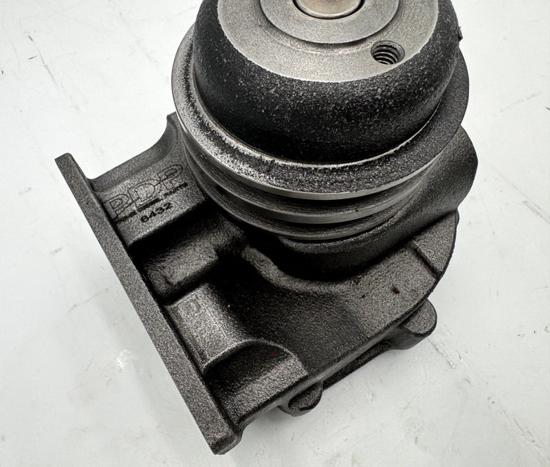 Load image into Gallery viewer, RIGHT ENGINE WATER PUMP FOR DETROIT DIESEL 53 SERIES 3-53 4-53 6V-53 8V-53
