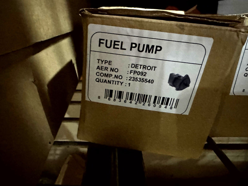 Load image into Gallery viewer, FOR DETROIT ENGINE 12.7L 14.0L SERIES 60 DIESEL FUEL PUMP 23535540 E23535540
