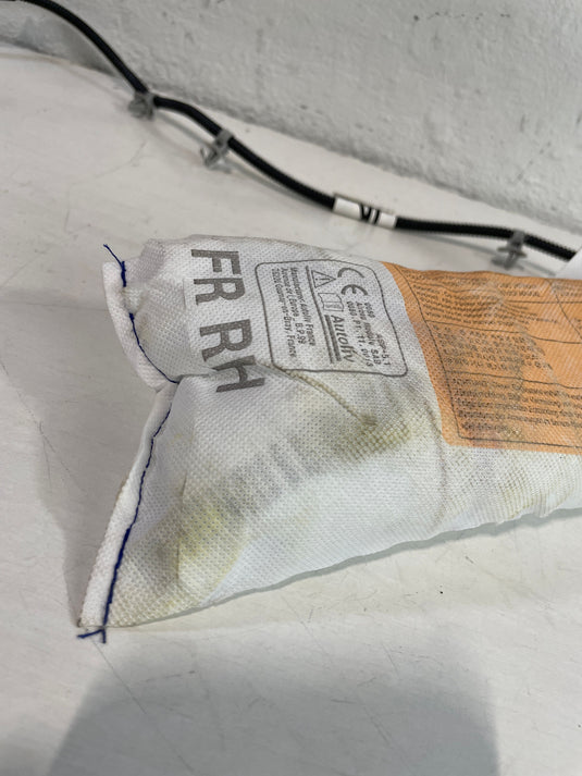 2019- 2025 GENESIS G70 FRONT RIGHT PASSENGER SIDE SEAT AIRBAG AIR BAG 
