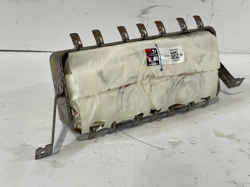 Load image into Gallery viewer, 2016 - 2018 NISSAN MAXIMA RIGHT PASSENGER SIDE DASH AIRBAG # 82689
