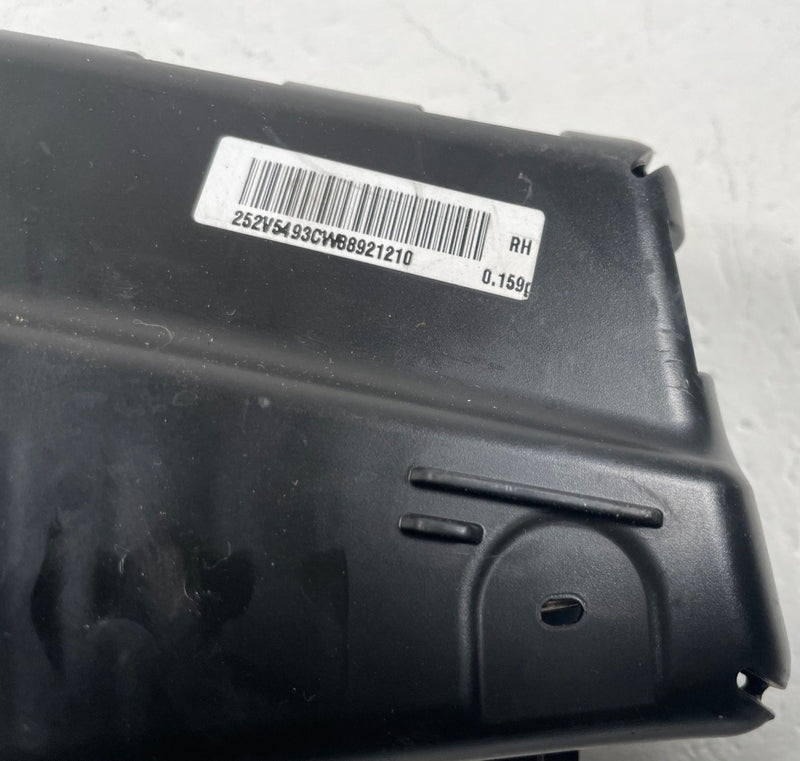 Load image into Gallery viewer, 2022-2026 HYUNDAI TUCSON FRONT RIGHT PASSENGER SIDE SEAT AIR BAG AIRBAG # 113006
