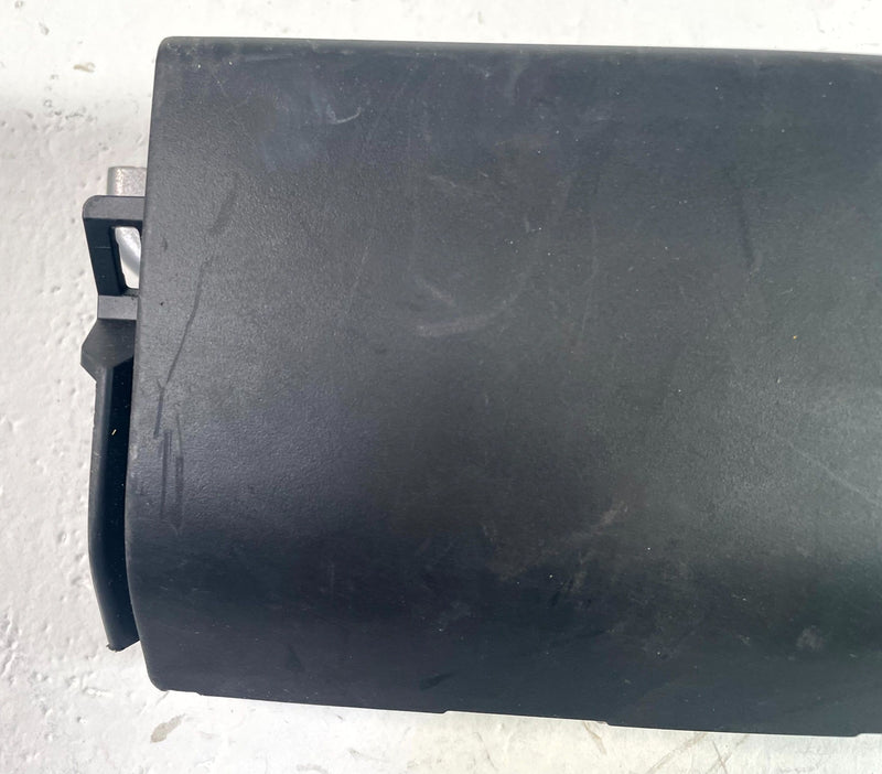 Load image into Gallery viewer, 2023 - 2025 HONDA ACCORD FRONT RIGHT PASSENGER SIDE KNEE AIR BAG AIRBAG # 114613
