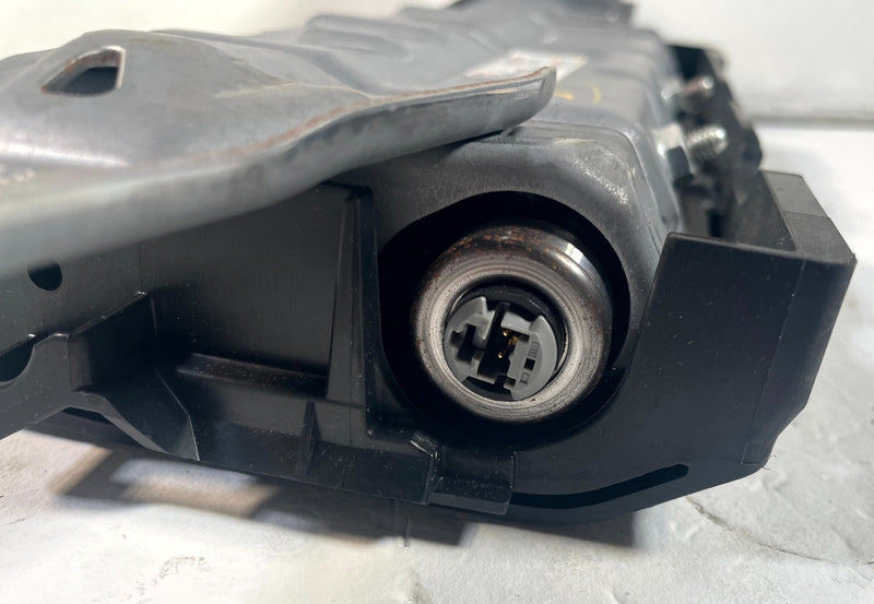 Load image into Gallery viewer, 2023-2026 ACURA INTEGRA FRONT RIGHT PASSENGER SIDE KNEE AIRBAG AIR BAG # 114704
