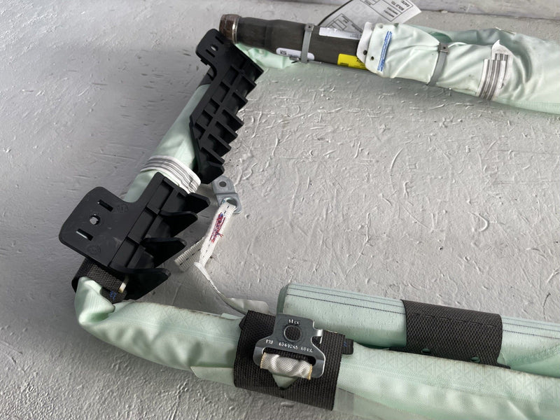 Load image into Gallery viewer, 2020-2025 KIA TELLURIDE FRONT RIGHT SIDE ROOF CURTAIN AIRBAG AIR BAG # 112769
