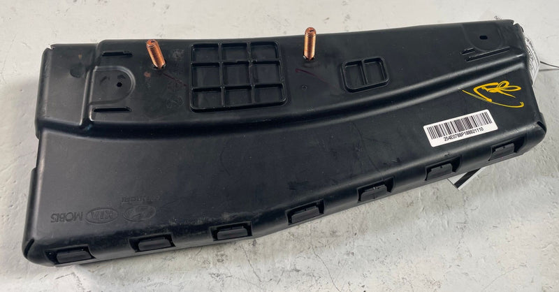 Load image into Gallery viewer, 2026 KIA SPORTAGE FRONT LEFT DRIVER SIDE SEAT AIR BAG AIRBAG # 114748
