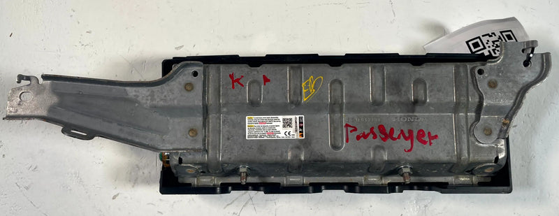 Load image into Gallery viewer, 2023 - 2025 HONDA ACCORD FRONT RIGHT PASSENGER SIDE KNEE AIR BAG AIRBAG # 114614
