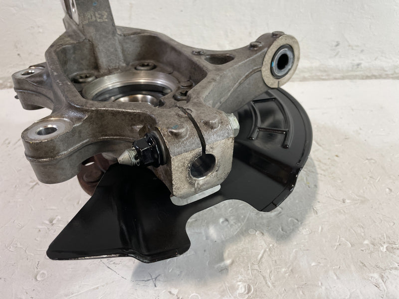 Load image into Gallery viewer, 20-25 HYUNDAI PALISADE AWD FRONT RIGHT SPINDLE KNUCKLE W/ BEARING HUB # 104766
